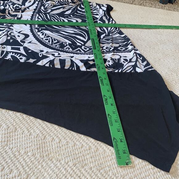 Chico's Tunic Top Size 3 Women XL Abstract Artsy Asymmetric Short Sleeve Classic - Picture 7 of 8